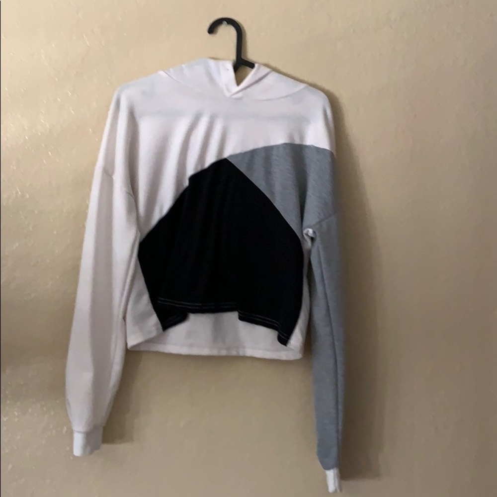 Cropped sweater